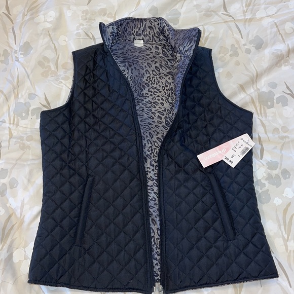 NWT Dress Barn Reversible Quilted Vest - Picture 8 of 8